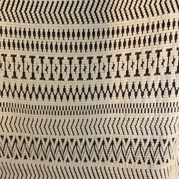 Woven dress - Picture 3 of 3